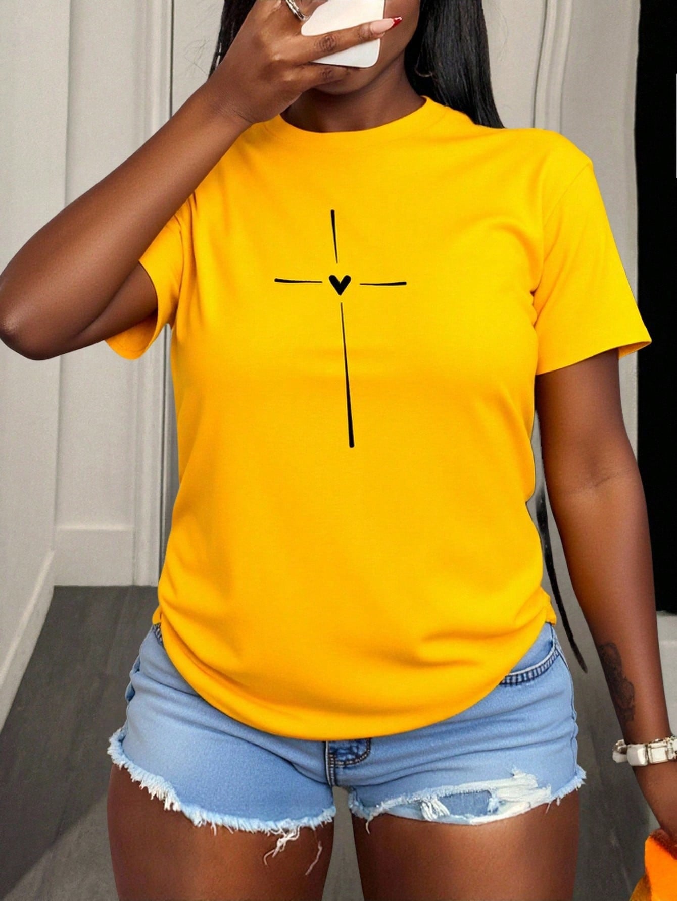 BamGleam Women's Casual Yellow Knitted Round Neck Short Sleeve Regular T-Shirt