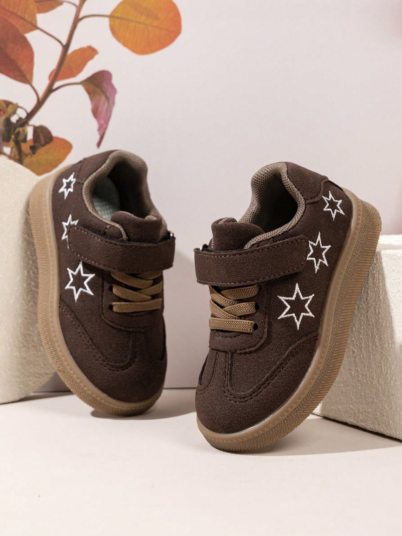 Girls' Star Pattern Sports Shoes, Hook And Loop Closure, Retro Casual Athletic Shoes, Comfortable School Shoes, Toddler Daily Wear