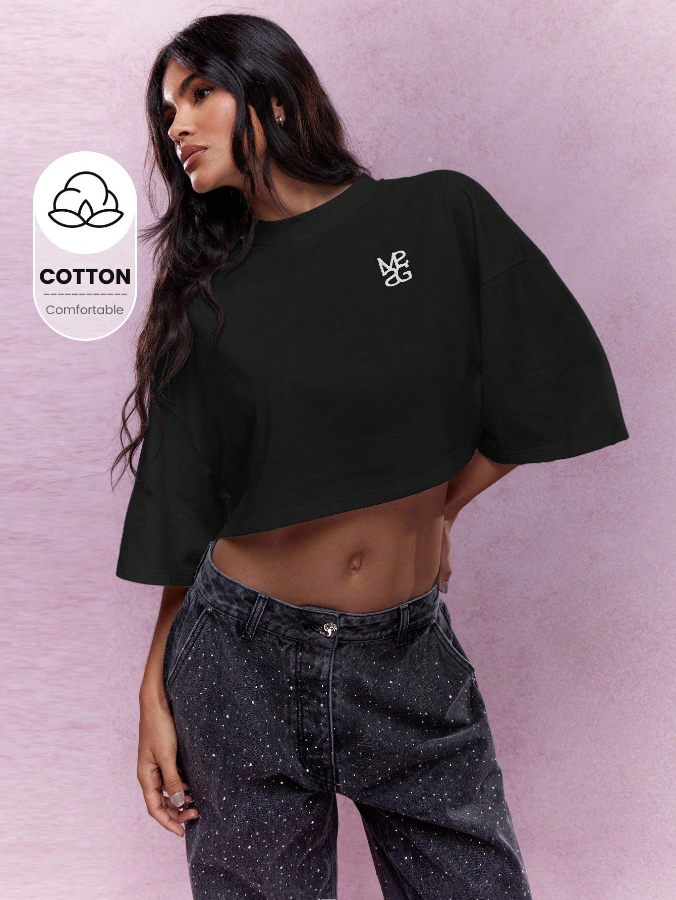MISSGUIDED Oversized Crop Top Casual Drop Shoulder Three Quarter Sleeve Logo Embroidered Cotton Blend Athleisure Fall Fashion Boxy Fit Street Style Urban Wear