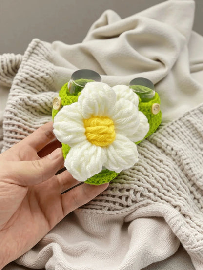 1 Pair Handmade Crochet Daisy Flower Pattern Infant Prewalker Shoes, White With Yellow Center, Soft Knitted Infant Shoes