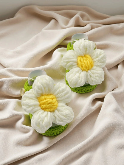 1 Pair Handmade Crochet Daisy Flower Pattern Infant Prewalker Shoes, White With Yellow Center, Soft Knitted Infant Shoes