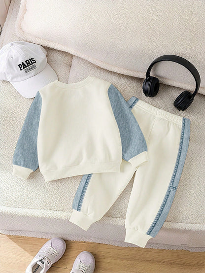 1 Random Set From 3 Designs, A Simple Yet Elegant Business-Casual Hoodie With Round-Neck Design
