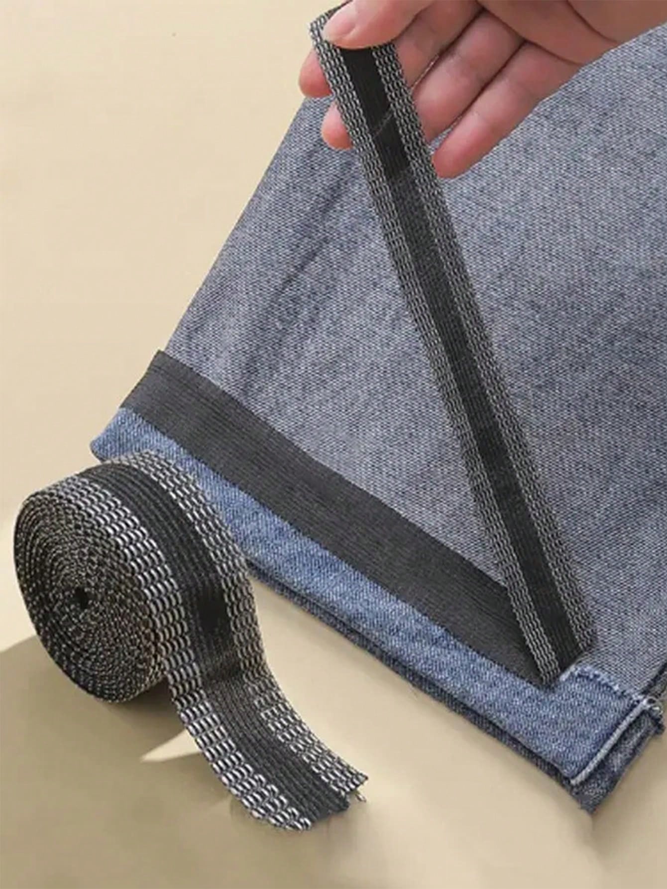 1 Roll Self-Adhesive Seamless Hem Tape, Can Be Used To Iron Pants Edges To Shorten Hem Length, No Cutting Required. Fabric Patch Tape For Modifying Pant Legs, Can Be Used To Adjust The Length Of Jeans