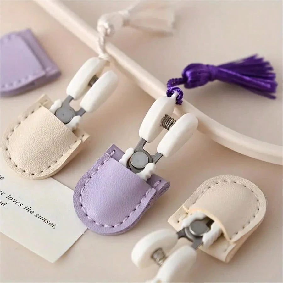 1 Set Handmade PVC Mini Scissors With Tassel, Metal Portable Craft Shears For Sewing, Knitting, Crochet Enthusiasts, Ideal Gift For DIY Crafting, Home & Travel Use, Ages 14+