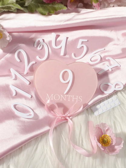 1 Set Heart-Shaped Baby Monthly Milestone Signs Black Pink Acrylic 3D Cards One Month Sign Newborn Photo Props Photoshoot Summer Cute Kawaii
