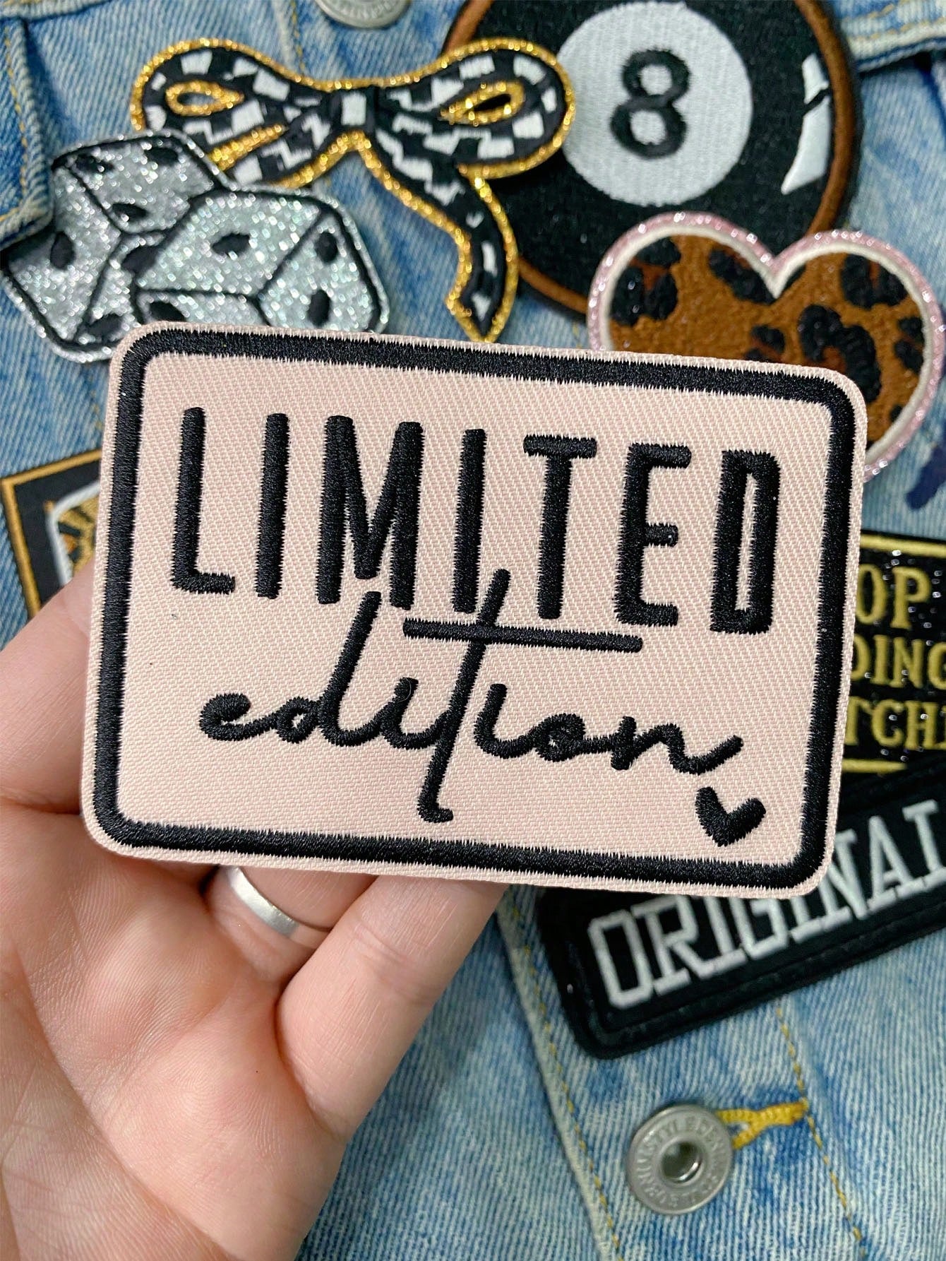 1 Set Of 3/9pcs Multicolored English Letter Embroidery Patch Cute Fashion Bow Billiards Dice Polyester Badge Applique DIY Clothing Iron On Patches Sew Accessory Cloth Stickers Suitable For Backpacks