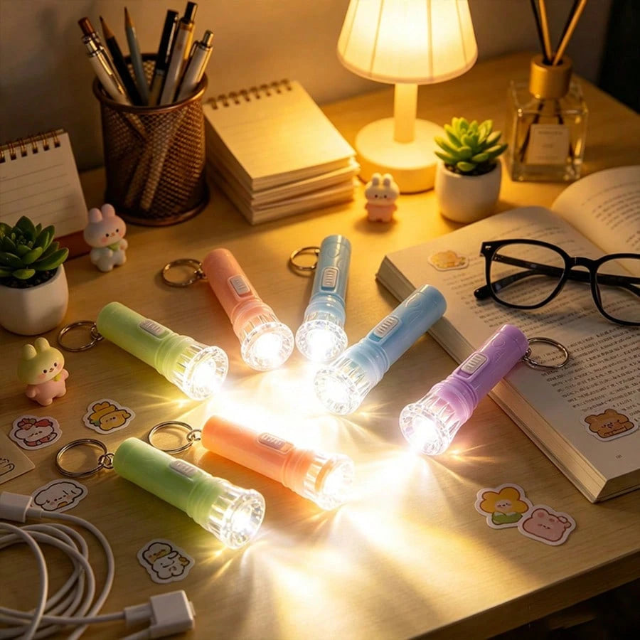 12/24pcs Transparent Mini LED Keychain Flashlights, 60 Lumens Single Brightness ABS Flashlights, Includes Non-Rechargeable Batteries, Portable Cute Gift Decor, Suitable For Party Organizers, Event Sup