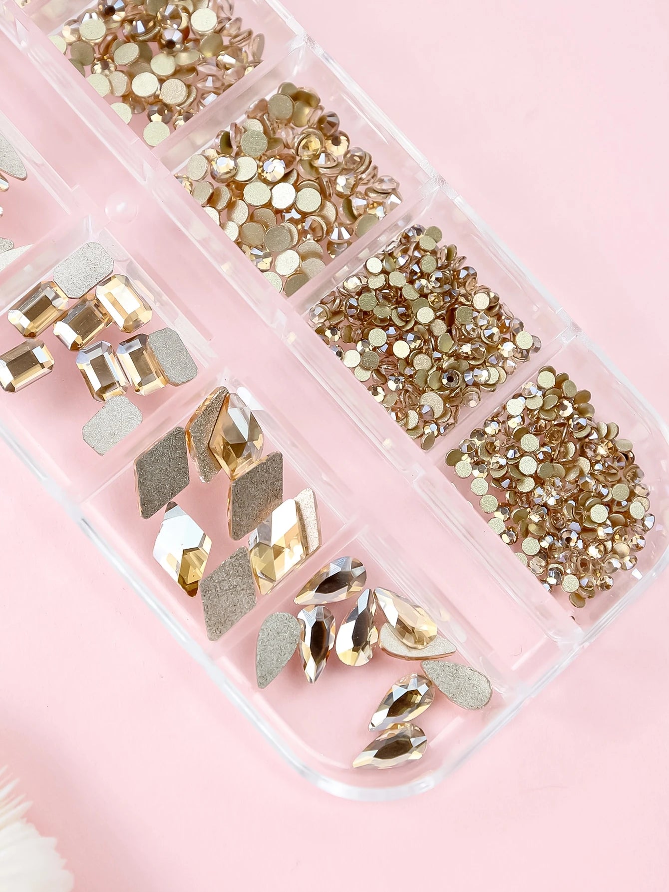 12 Grids Multi-Shaped Flat-Bottomed 3D Nail Art Rhinestones, Glass Mineral Punk-Style Golden Crystals Jewelry Tool Set Diy Craft, Facial, Clothing, Nail Art Decorations Nail Charms Nail Gems Nail Supp