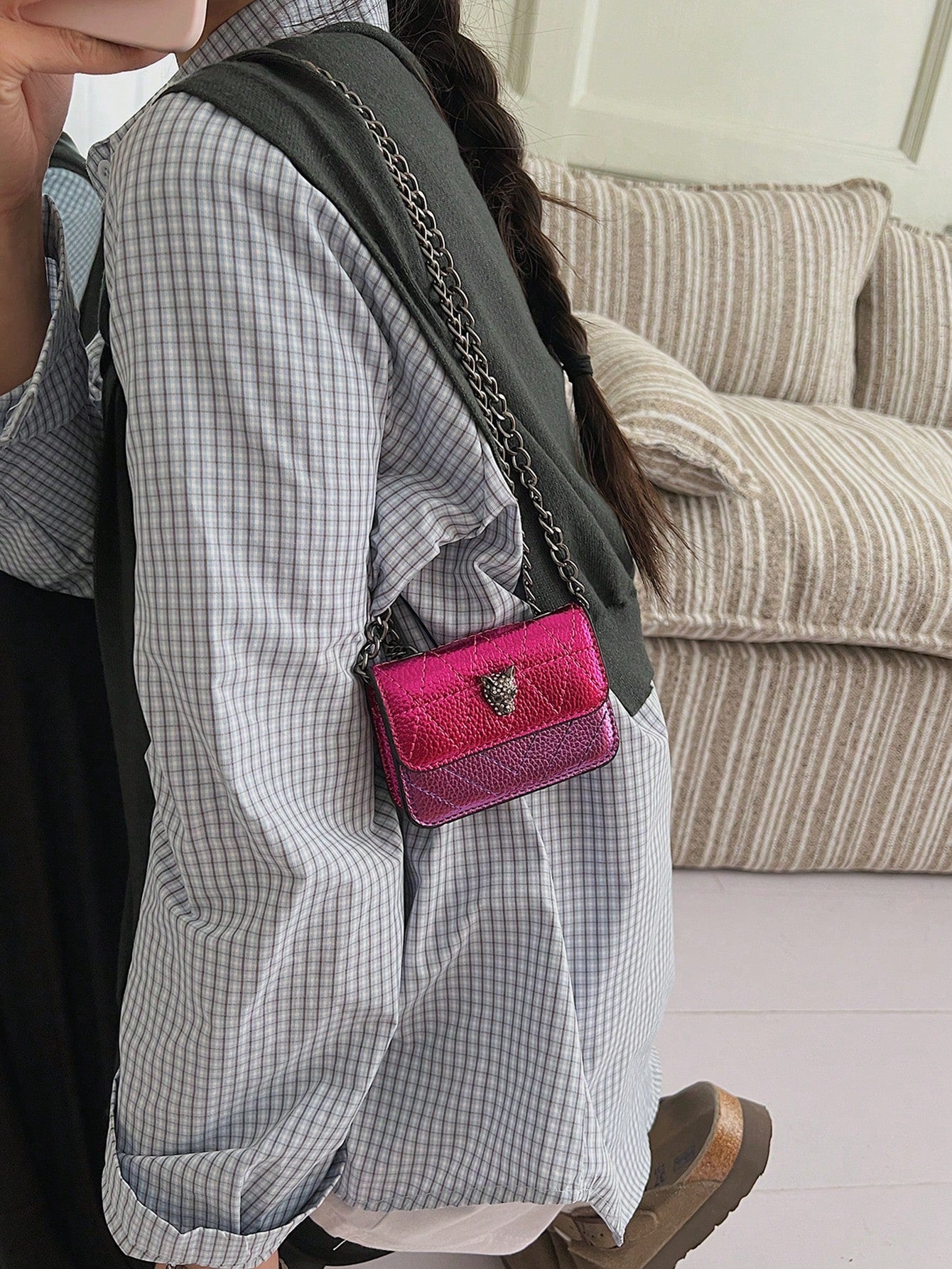 1pc 2026 New Women's Solid Color Metal Mini Chain Crossbody Bag, PU Leather Casual Summer Fashion Luxury Shoulder Bag, Versatile For Daily Commute, Party, Date, Work, Shopping