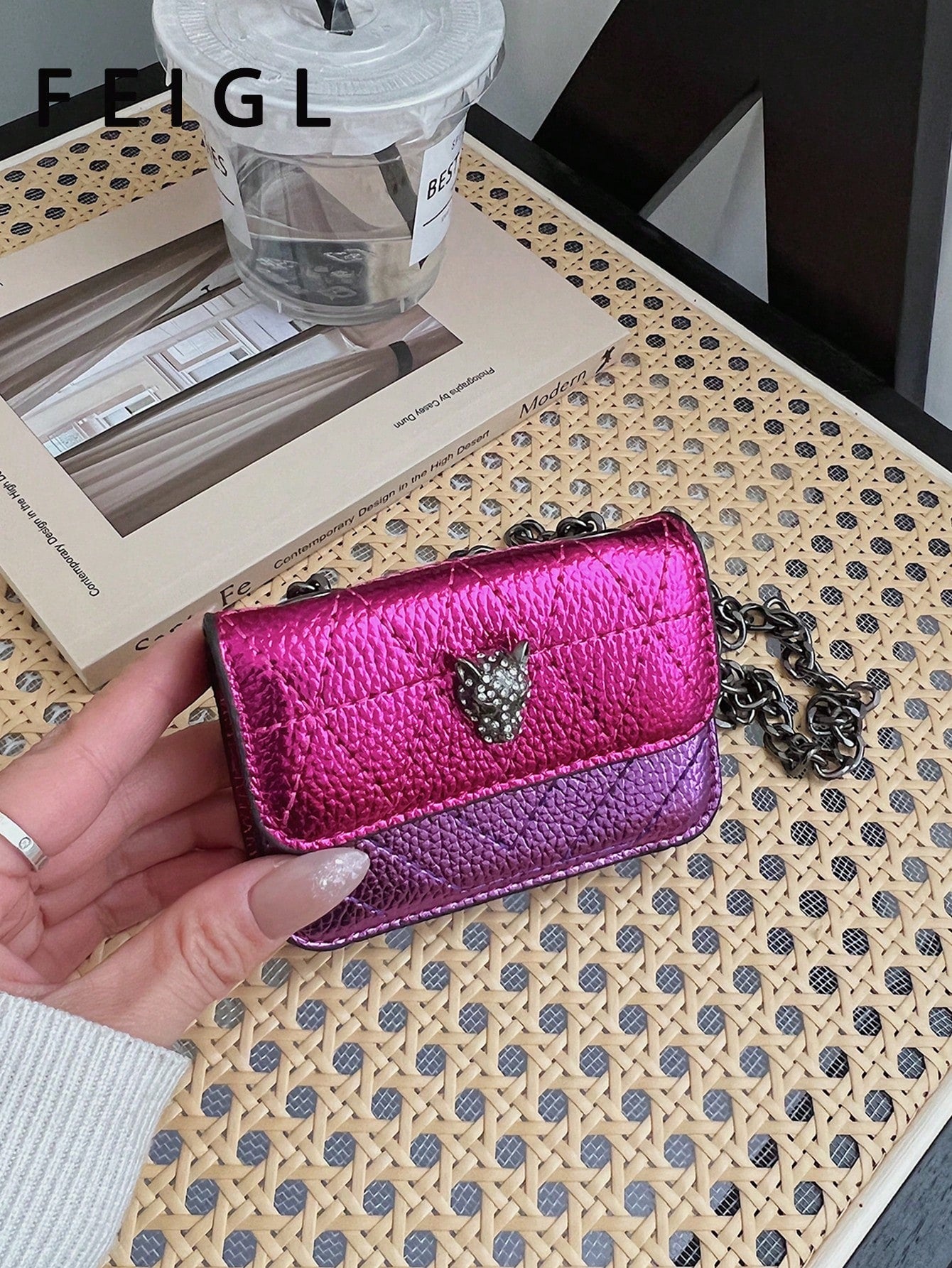 1pc 2026 New Women's Solid Color Metal Mini Chain Crossbody Bag, PU Leather Casual Summer Fashion Luxury Shoulder Bag, Versatile For Daily Commute, Party, Date, Work, Shopping