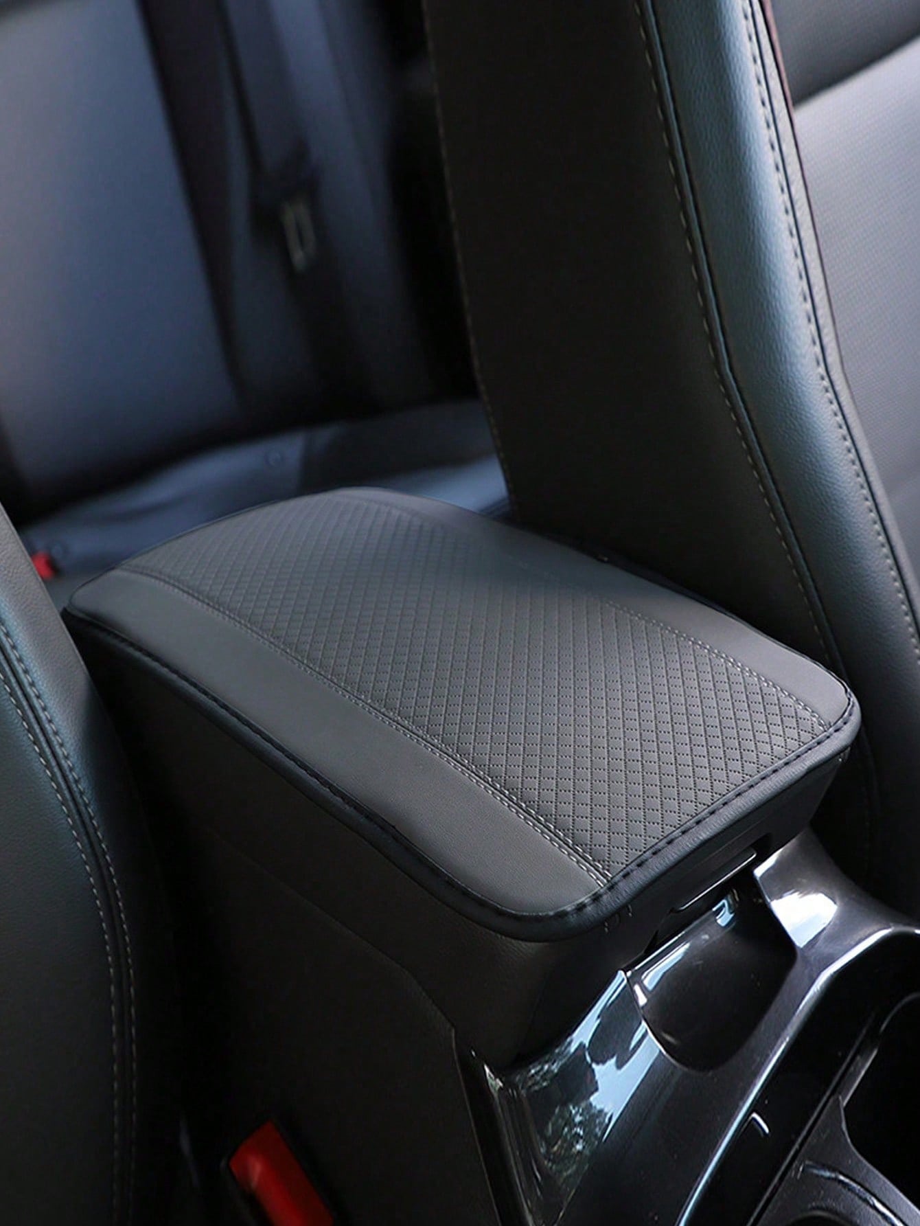 1pc All-Season Universal Center Console Armrest Cover, Premium Breathable Fiber Leather Embossed Double-Stitched Anti-Slip Car Center Armrest Box Mat