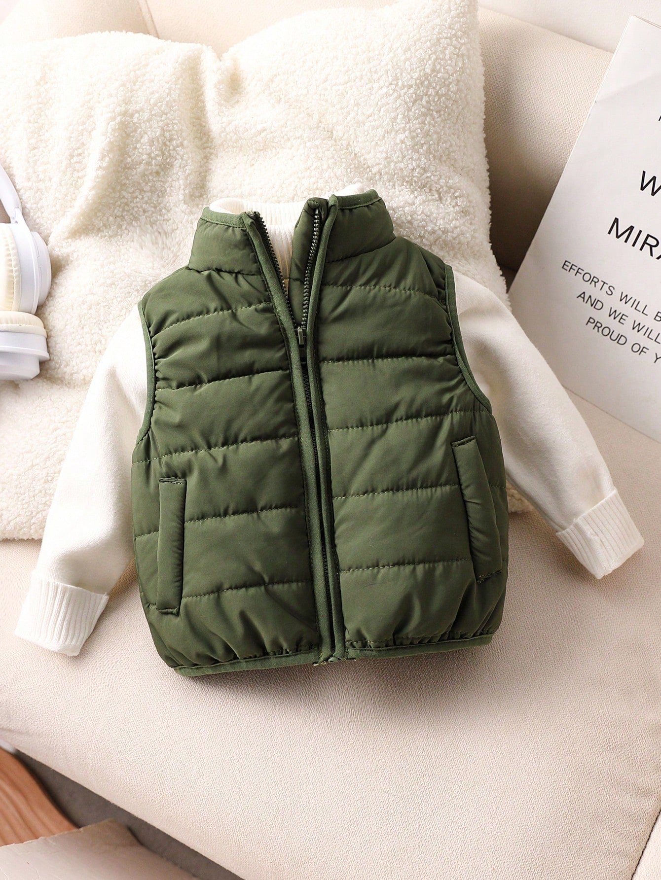 1pc Baby Boys Olive Green Solid Color Sleeveless Zipper Front Vest Jacket, Warm Comfortable Autumn Winter Outerwear For Cow Boy Date, Versatile