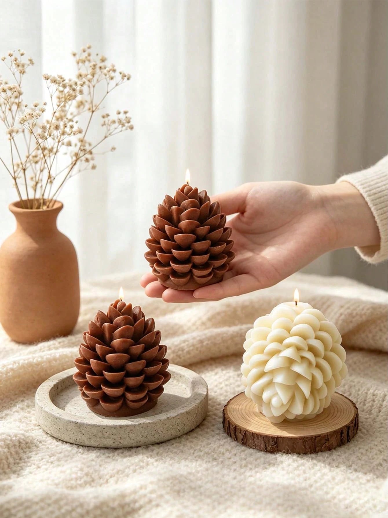 1pc Christmas Pine Cone Silicone Candle Mold- DIY Decorative Christmas Candle Making Template, Holiday Home Decor Casting Tool With Detailed Pattern And Easy Release Design- Suitable For Home Decor