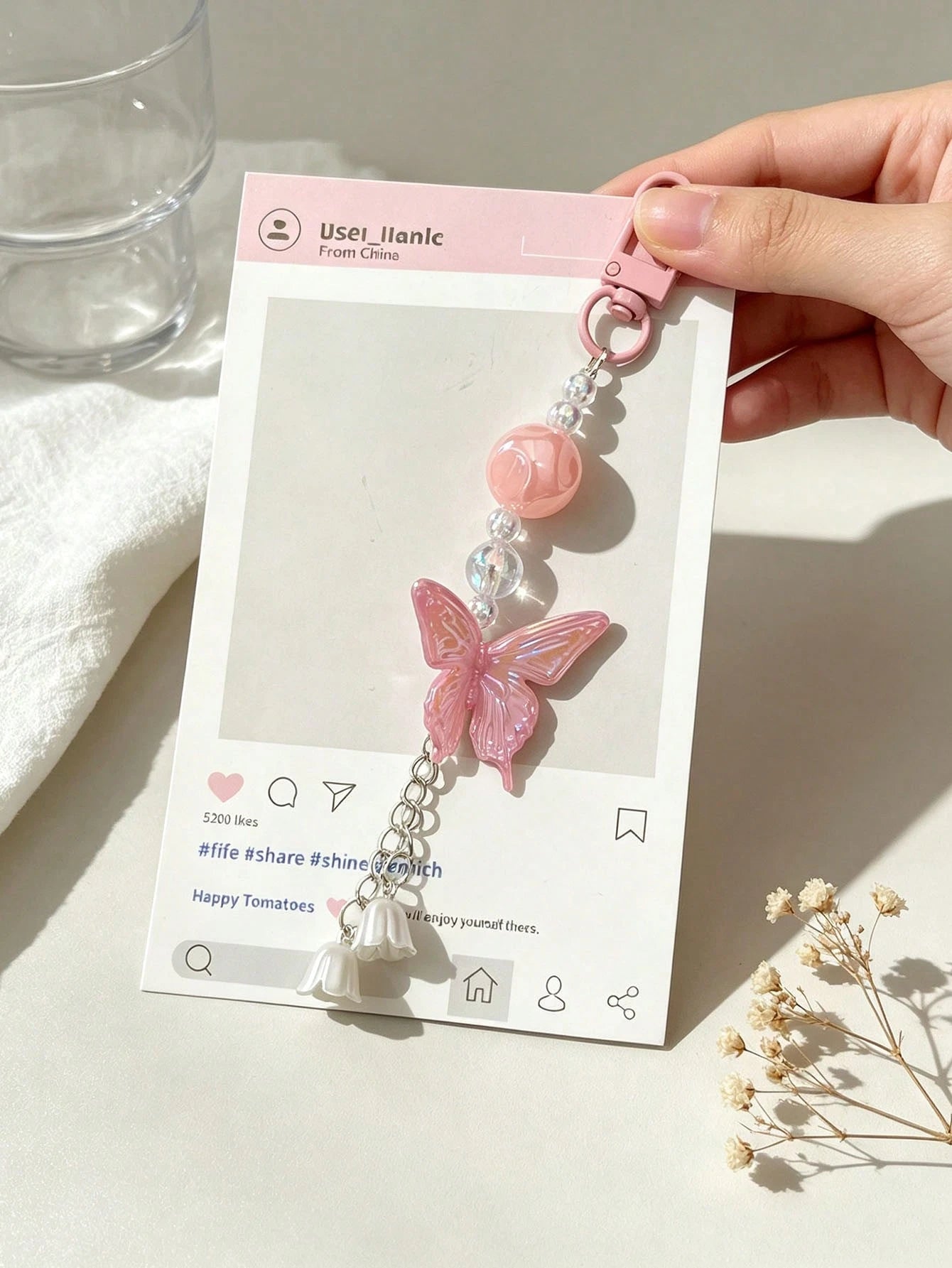 1pc Colorful Butterfly Wind Chime Flower Pendant Phone Chain Short Phone Strap, Fashion Versatile Universal Hanging Chain, Suitable For CCD Camera Strap, Earphone Case Lanyard, Car Key Chain Pendant