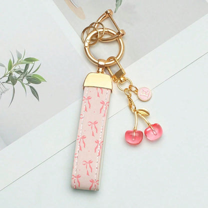 1pc Elegant Printed PU Leather Keychain With Letter Pendant- Fashionable Women's Accessory, Suitable For Car Keys, House Keys And Gifts, Car Key Holder, Fashion Keychain
