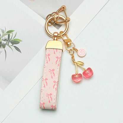 1pc Elegant Printed PU Leather Keychain With Letter Pendant- Fashionable Women's Accessory, Suitable For Car Keys, House Keys And Gifts, Car Key Holder, Fashion Keychain