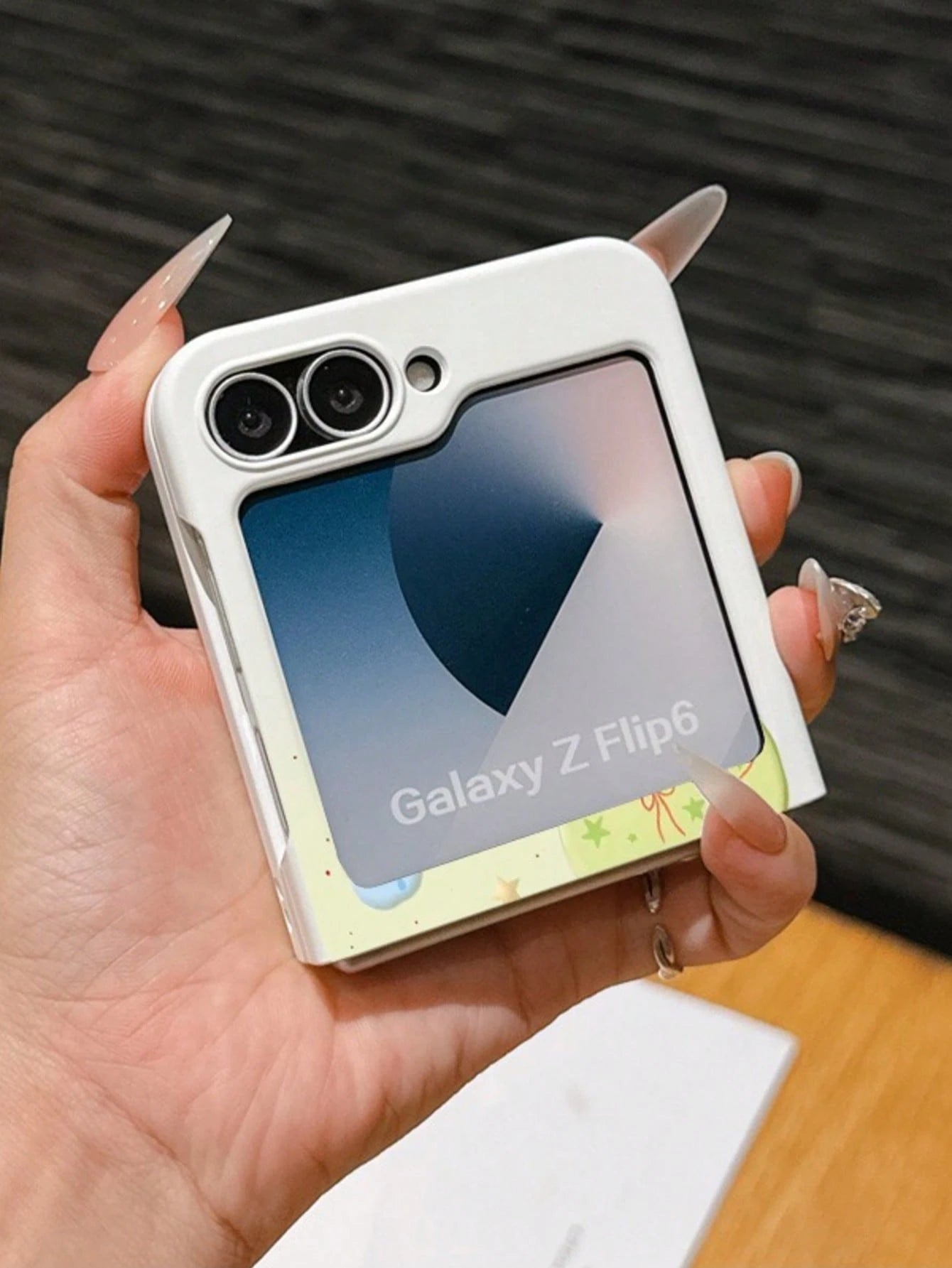 1pc Fashionable, Simple And Cute Skin Feel PC Material Cute Color Apple Elementfolding Phone Case, Protecting And Preventing Falling For: SamsungGalaxy Zflip 3/Zflip 4/Zflip 5/Zflip 6/Zflip 7/Zflip 8