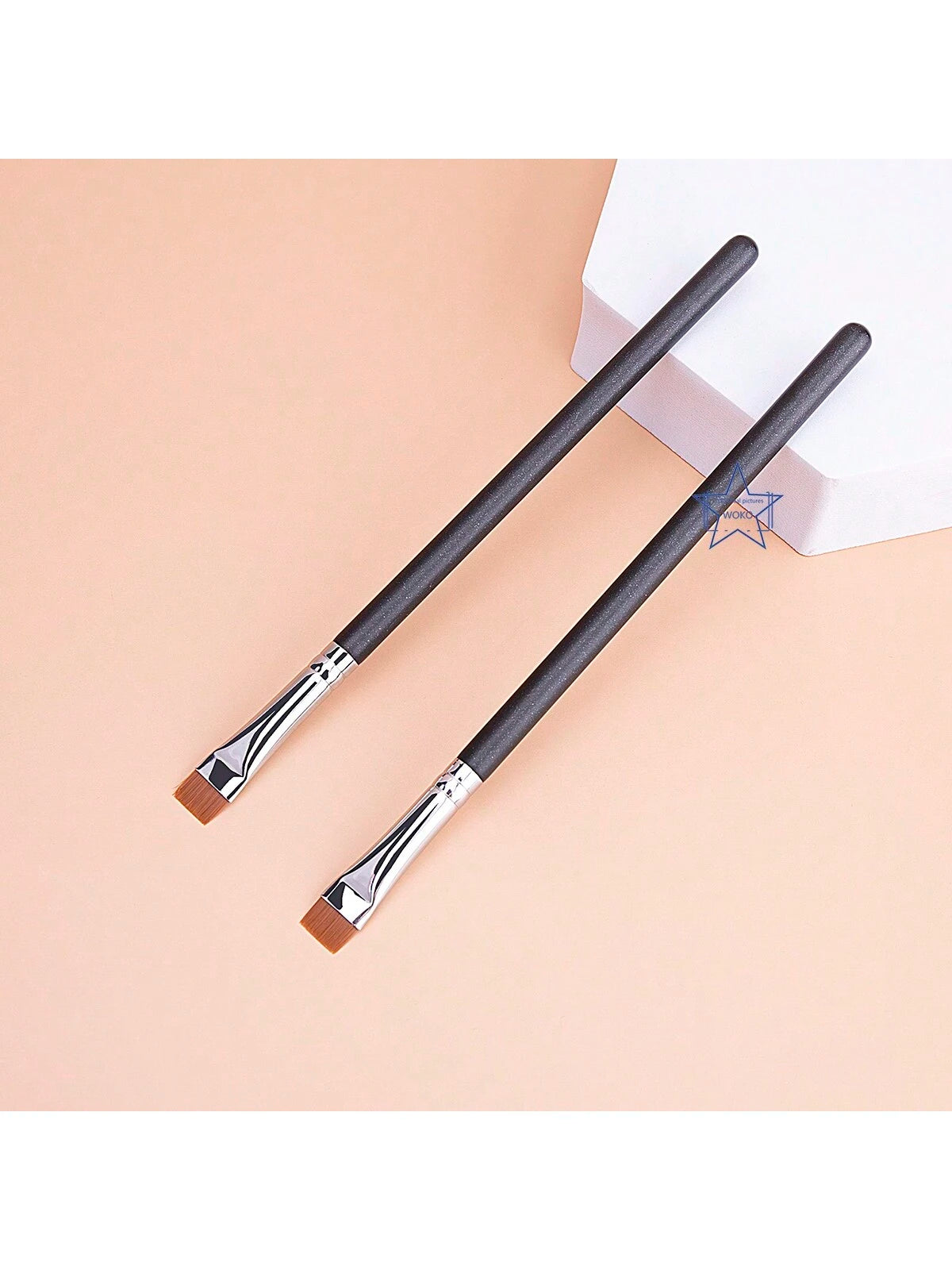 1pc Flat Concealer Brush, Thin And Precise, Perfect For Applying Foundation And Concealer, Makeup Tool,Foundation Brush,Concealer Brush,Blush Brush,Contour Brush,Blush Brush,Bronzer Brush,Powder Brush