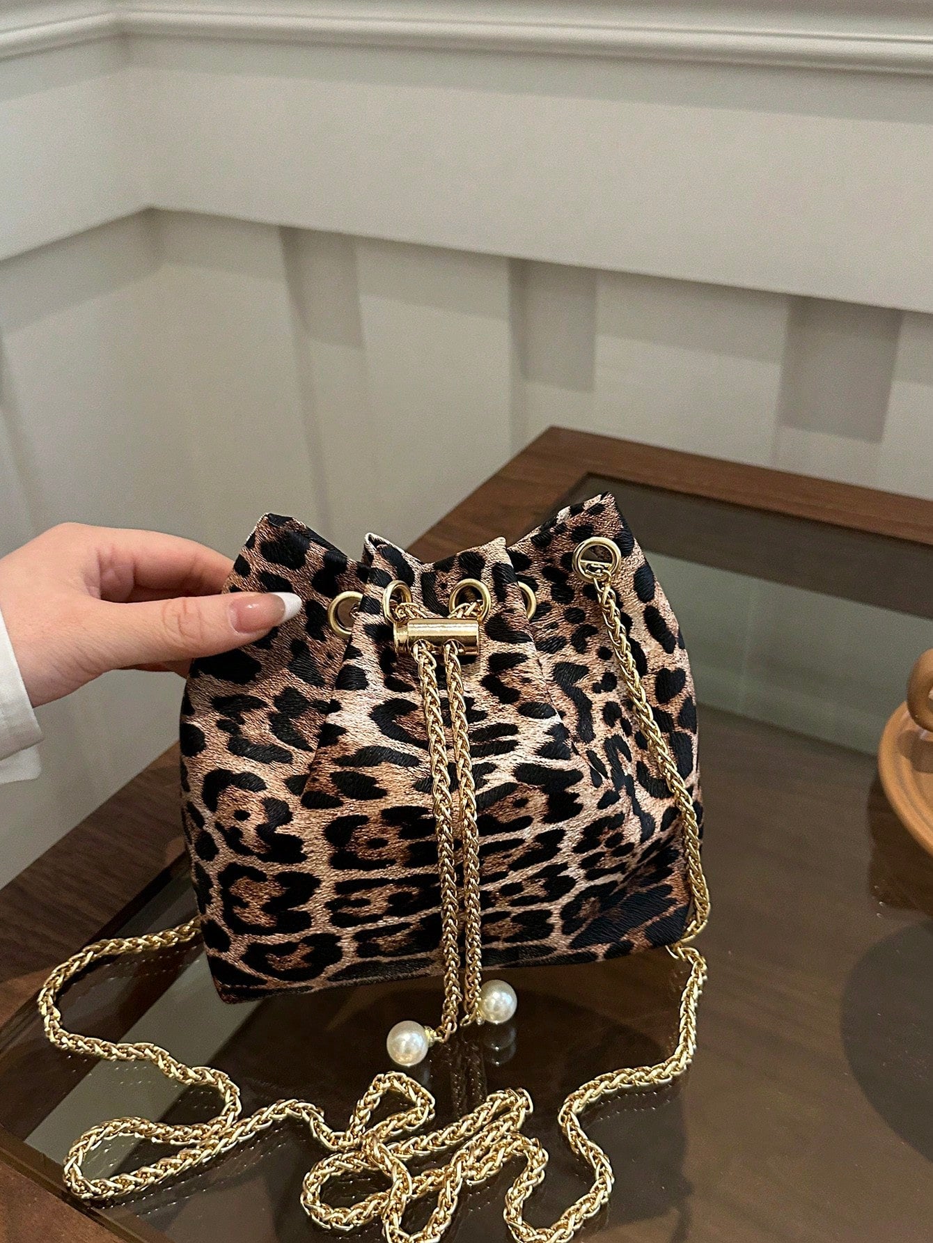 1pc Leopard Print Khaki Shoulder Bag With Metal Chain, Exquisite High-End Niche Design, Versatile