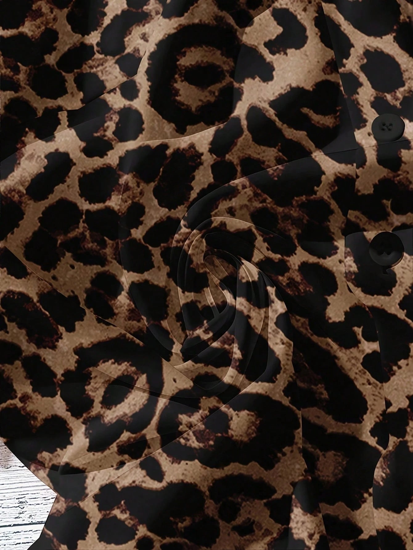 1pc Leopard Print Polyester Blouse, Buttonless, Suitable For Holiday, Office, Home, Birthday Party, Spring & Autumn Vacation Summer