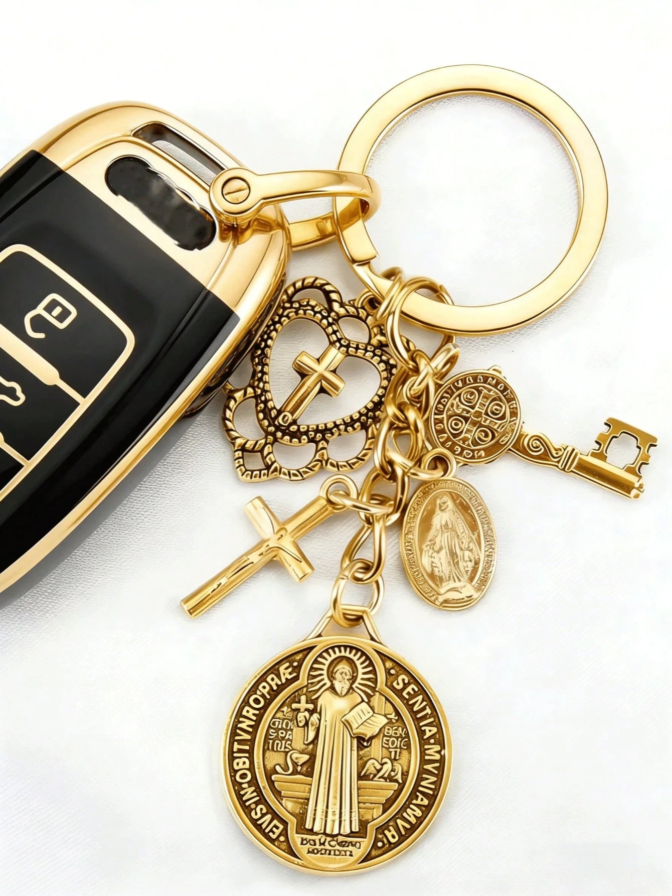 1pc Religious Theme Novelty Keychain| Cross Keychain, Hanging Decor Accessory, Comes With Various Attachments, Prayer Amulet, Can Decorate Bags And Phones, Car Accessory, Jewelry Keychain Pendant Mot