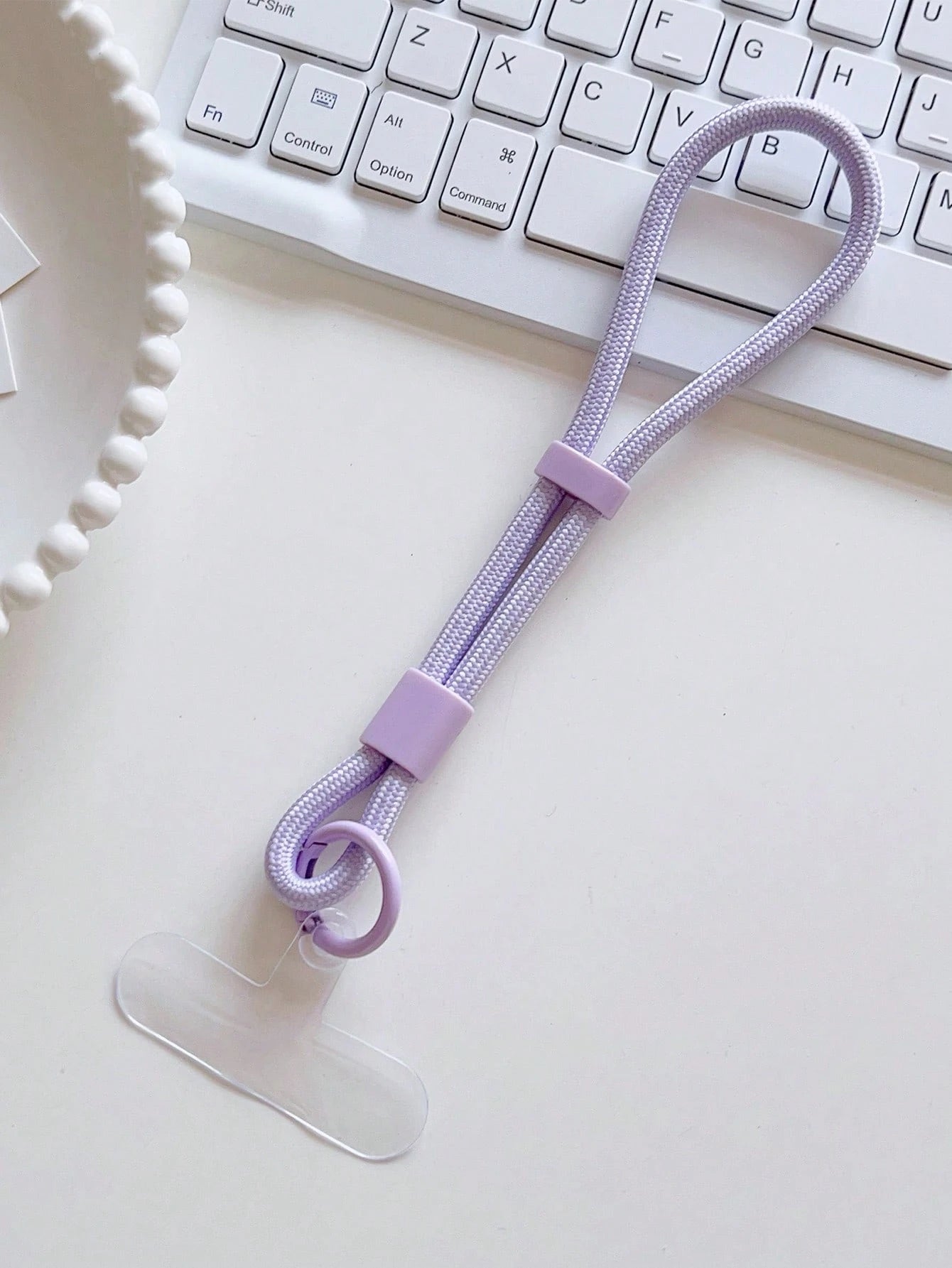 1pc Short Sturdy Clip Handle Wrist Strap, Multipurpose For Mobile Phone, Keys, Water Bottle Gifts For Mother, Family, Friends, Birthday, Holiday Phone Charm, Phone Chain