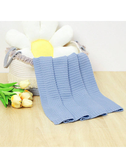 1pc Simple Knitted Baby Blanket For All Seasons, Suitable For Stroller Cover Love Valentine