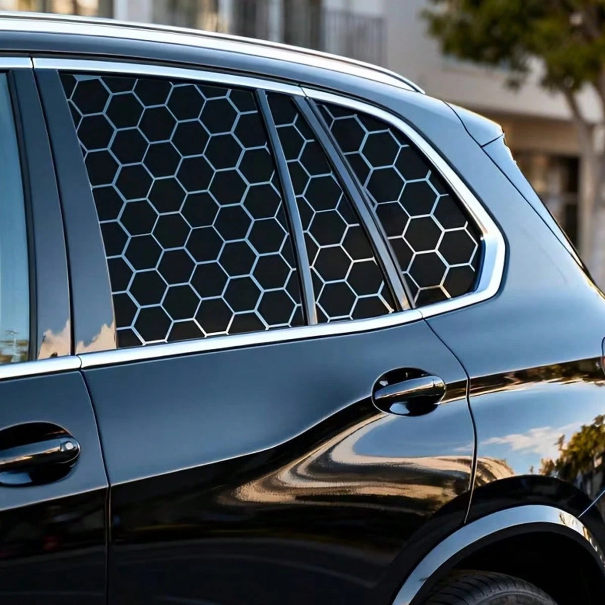 2 Pieces Set Of GM Window Film Decoration, Self-Adhesive Hexagonal Honeycomb Vinyl Stickers, Truck Side Window Honeycomb Stickers, Waterproof, Sunproof, Scratch-Resistant, Durable Stickers, Classic Pa
