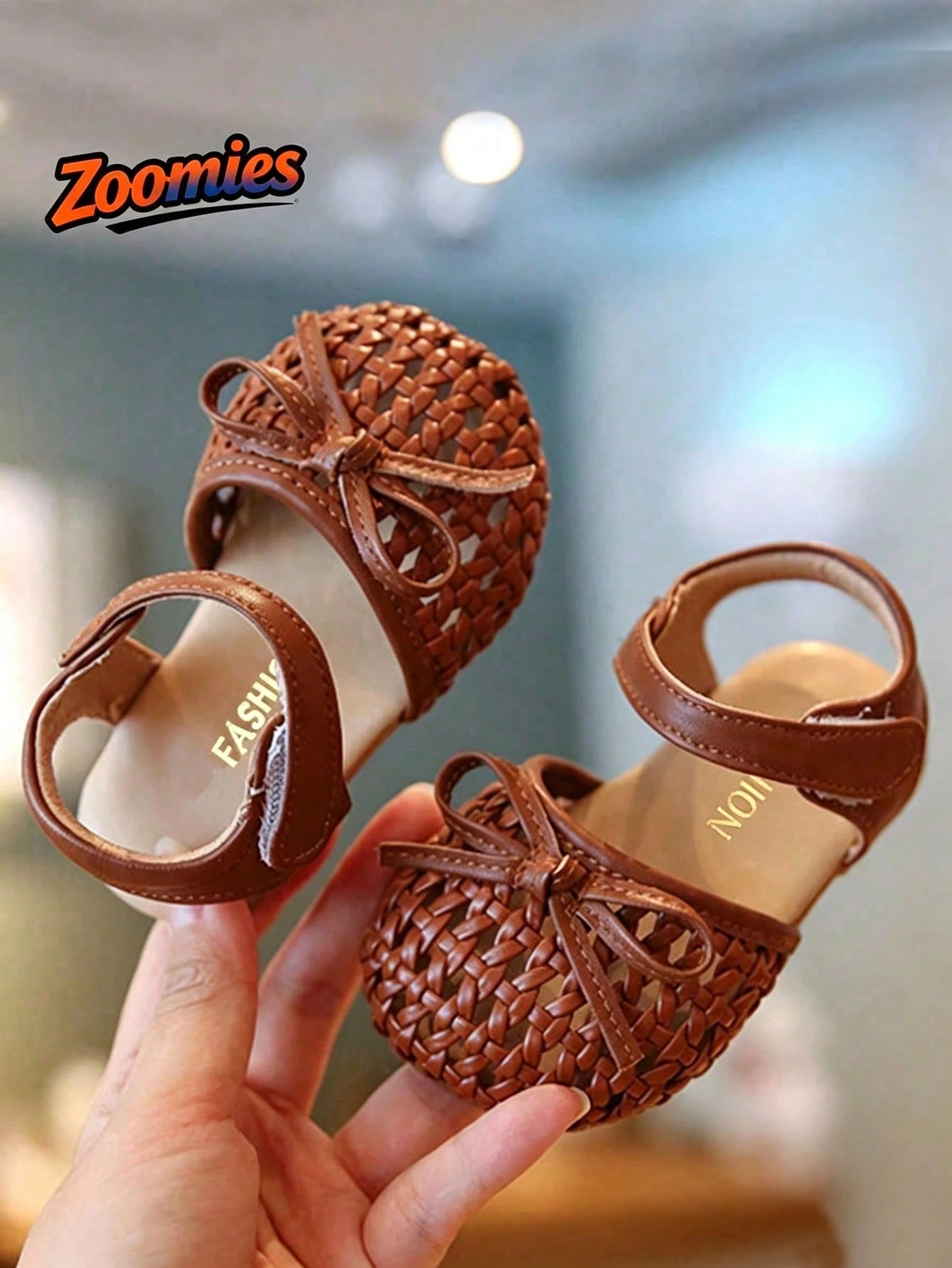 2026 New Girls' Fashion Minimalist Versatile Sandals, Children's Sandals, Suitable For Summer Daily Wear, Parties, Play, And Vacations.