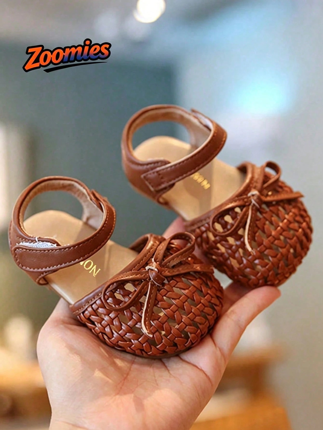 2026 New Girls' Fashion Minimalist Versatile Sandals, Children's Sandals, Suitable For Summer Daily Wear, Parties, Play, And Vacations.