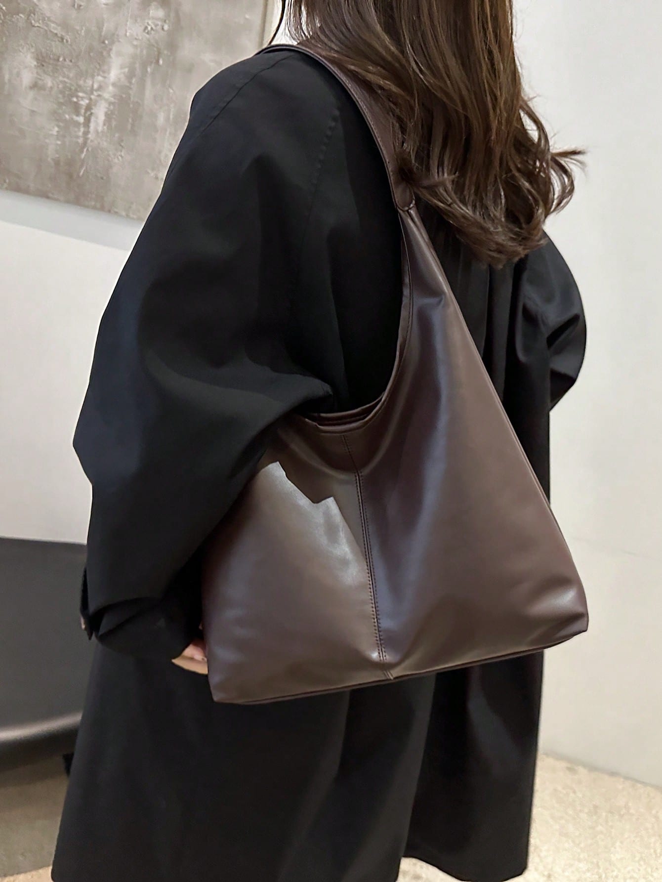 2026 New Solid Color Fashion Commuter Tote Bag, Minimalist Niche Design, Large Capacity, PU Material
