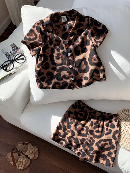 2pcs Baby Boy Leopard Pattern Lapel Short Sleeve Cardigan Top And Elastic Waist Shorts Set