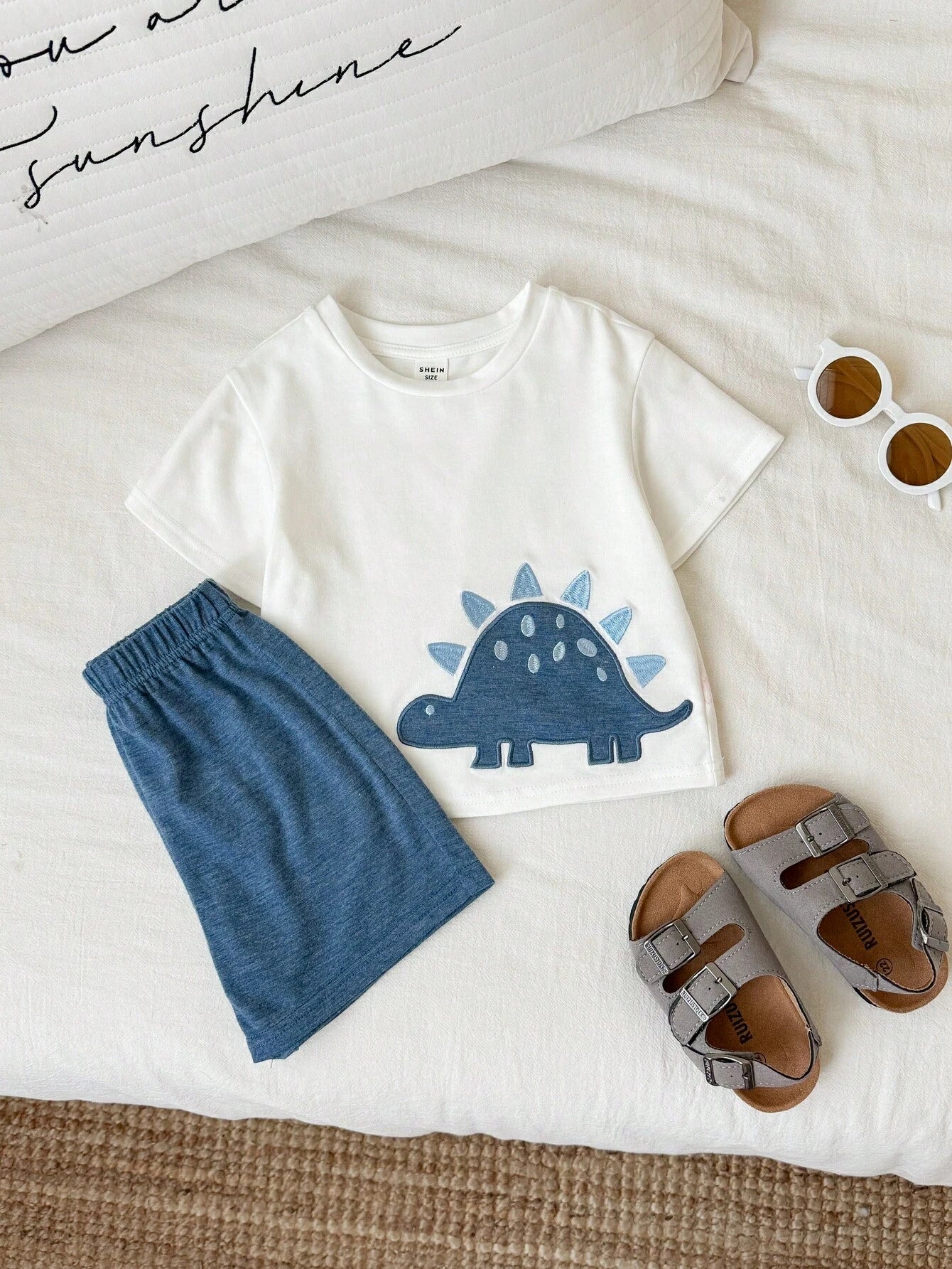 2pcs Toddler Unisex Baby Boy/Girl Casual Cute Dinosaur Embroidered Short Sleeve T-Shirt And Shorts Set, Baby Boy Outfit Sets, Baby Boy Summer Clothes