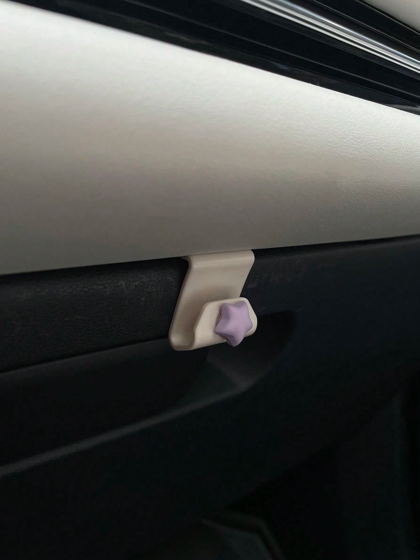 3pcs/6pcs Colorful Star & Heart Shaped Mini Car Hooks, Invisible Glove Box Hooks, Passenger Side Decorative Hooks, Car Storage Organizer, Front Row Hooks, Multifunctional Cute Glove Box Hooks, Compati