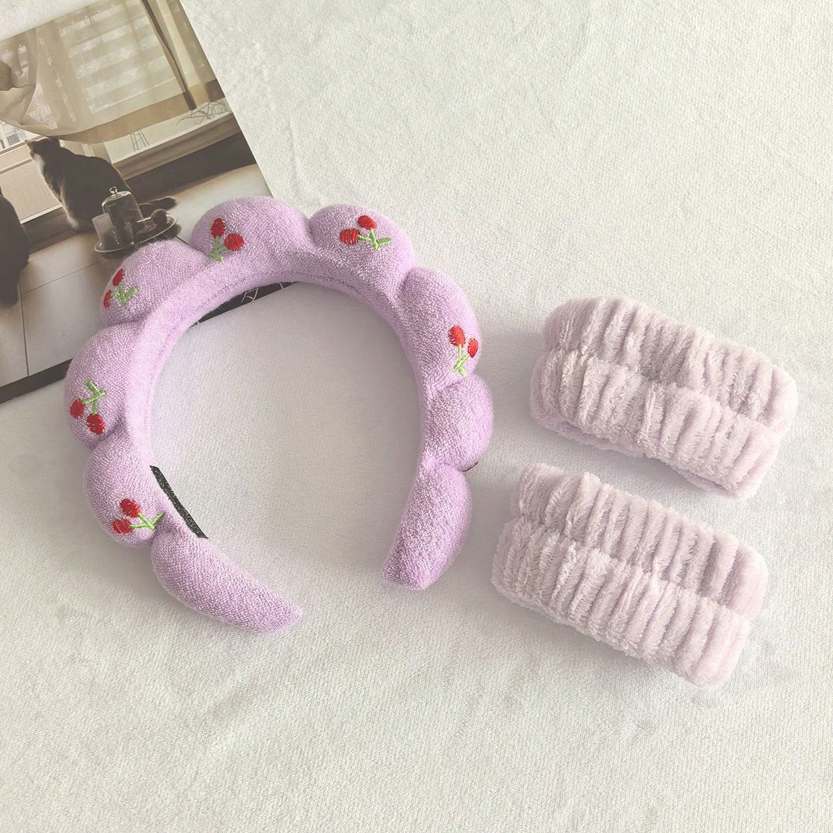 3pcs/Set Girly Cherry Embroidery Headbands, Soft Coral Fleece Material Skin-Friendly & Comfortable, Fluffy Cloud Design With Delicate Cherry Embroidery, 4 Fresh Color Options, Adorable & Cute Vibe, Ef