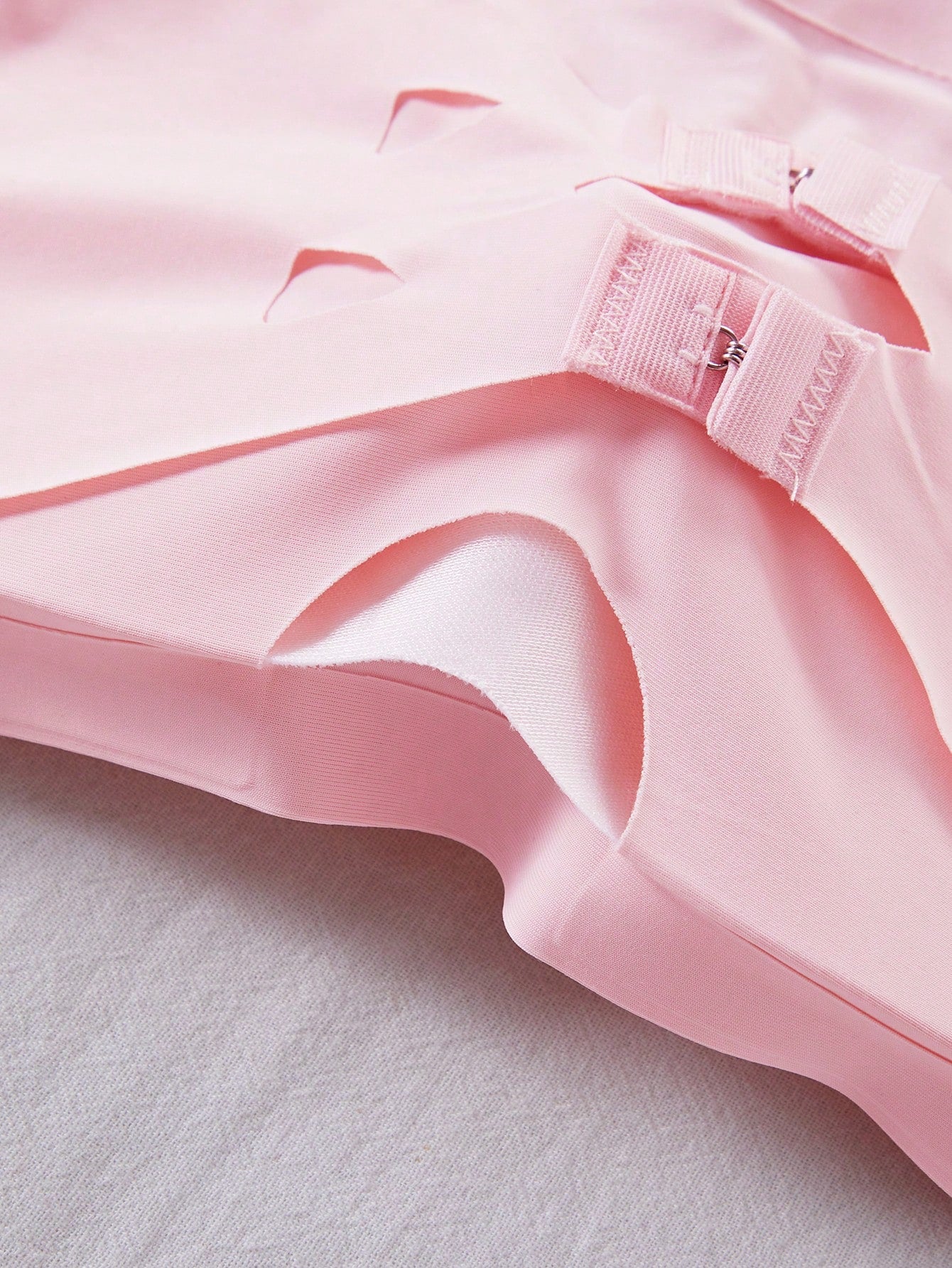 3pcs Teen Girl Strapless, Traceless, Icy, Beautiful Back Wrapped Chest Underwear With Anti-Lightning & Invisible Fastener