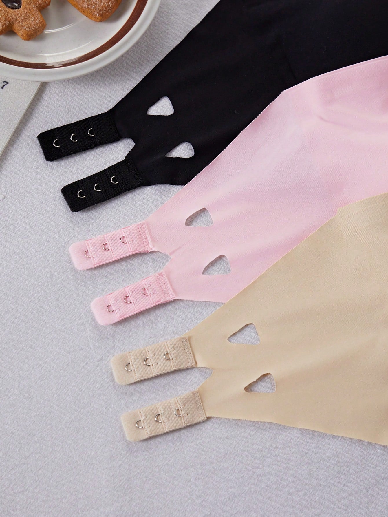 3pcs Teen Girl Strapless, Traceless, Icy, Beautiful Back Wrapped Chest Underwear With Anti-Lightning & Invisible Fastener