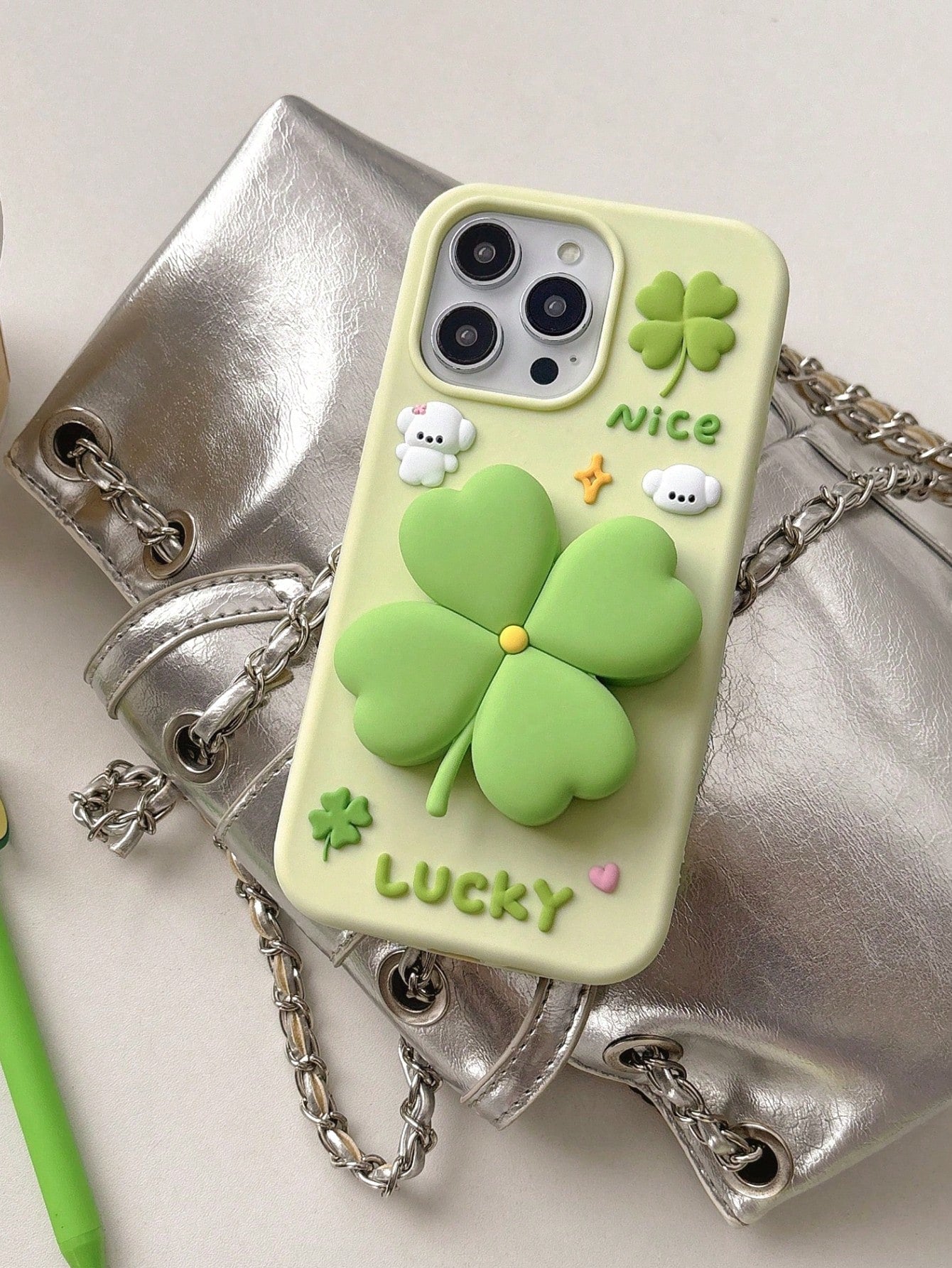 4-Leaf Clover Phone Holder Case, Suitable For IPhone 15 Pro Max/14 Pro Max/13 Pro Max/16 Pro Max, Shockproof, Creative, Minimalist, Elegant