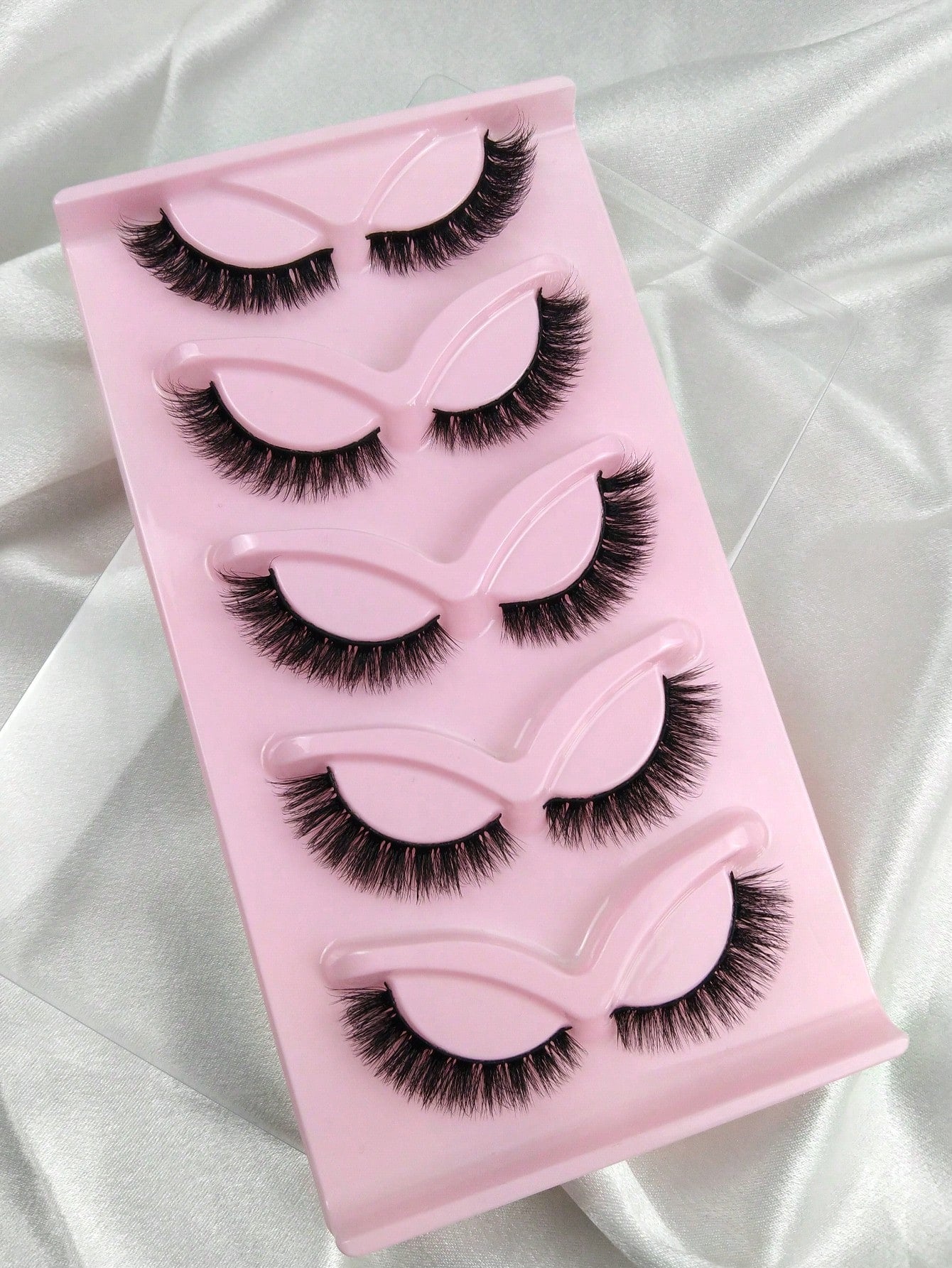 5 Pairs Cat Eye False Eyelashes Natural Look Lashes Fake Lashes Essential For Beginners Perfect For Parties Music Festivals And Daily Wear