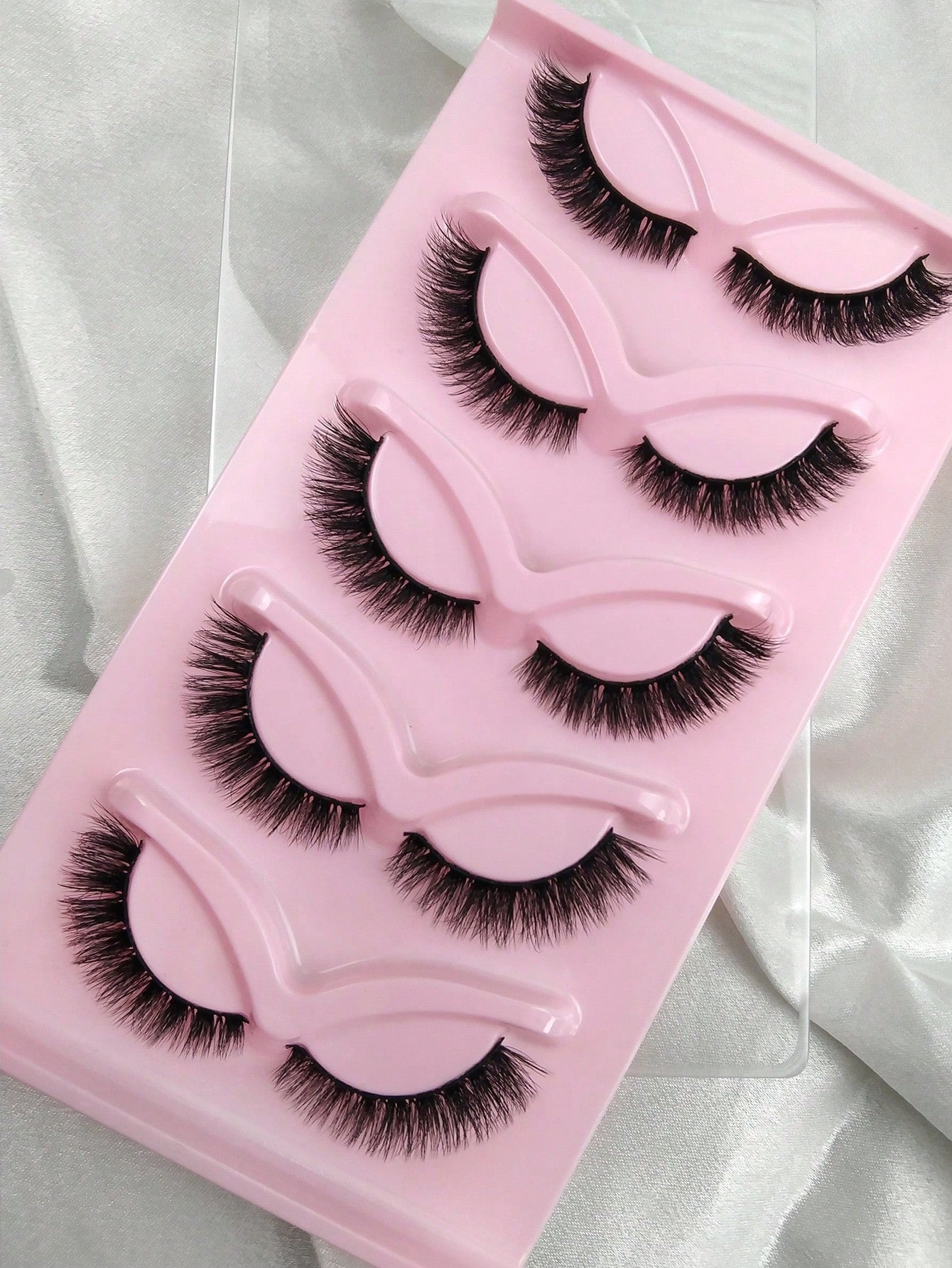 5 Pairs Cat Eye False Eyelashes Natural Look Lashes Fake Lashes Essential For Beginners Perfect For Parties Music Festivals And Daily Wear