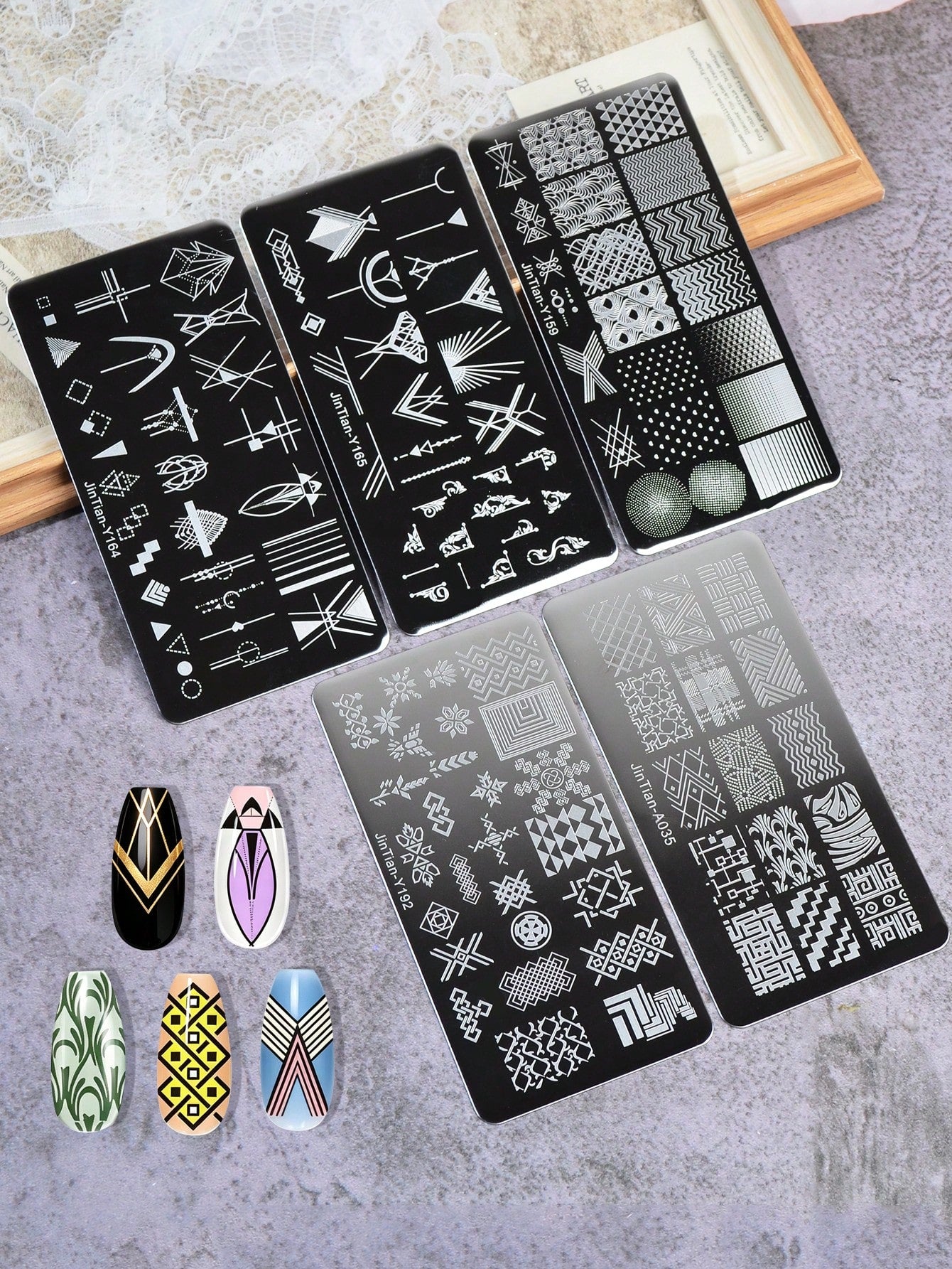 5pcs Nail Art Stamping Plates Set With Line, Flower, Geometric Patterns, Stainless Steel Nail Transfer Template DIY Nail Art Tools