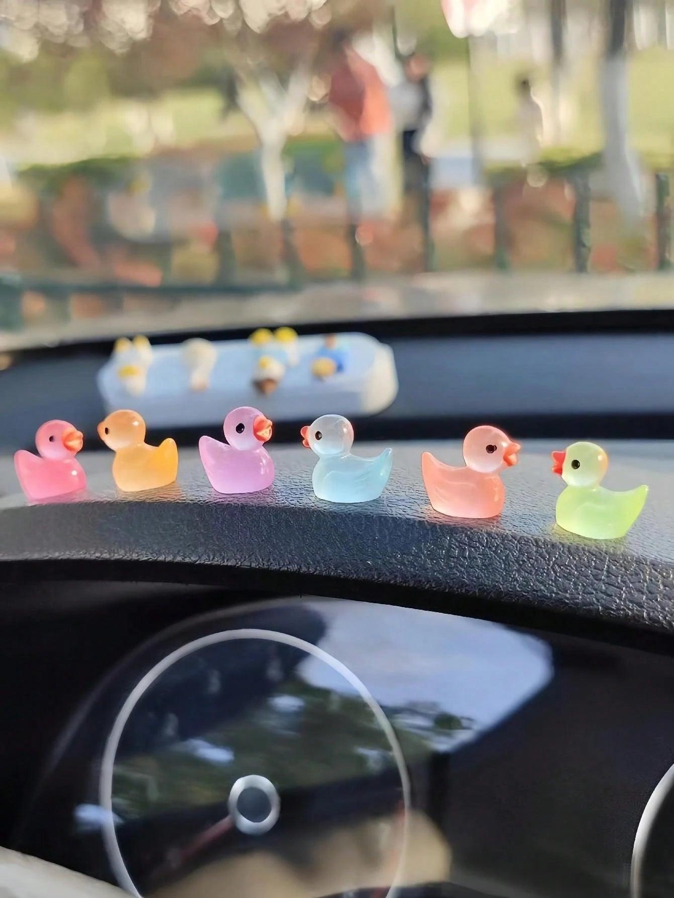 7pcs Luminous Duck Shaped Car Ornament