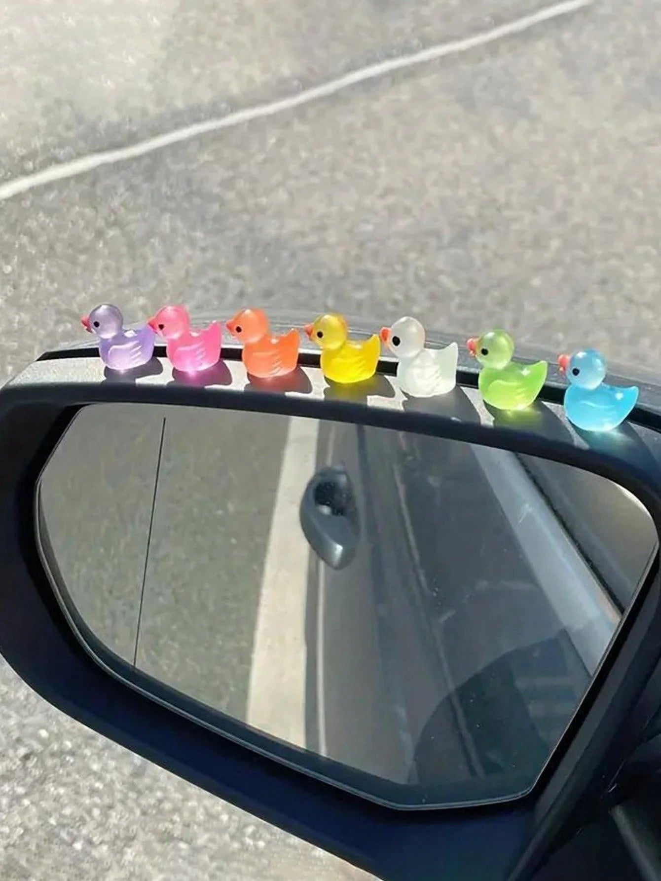 7pcs Luminous Duck Shaped Car Ornament