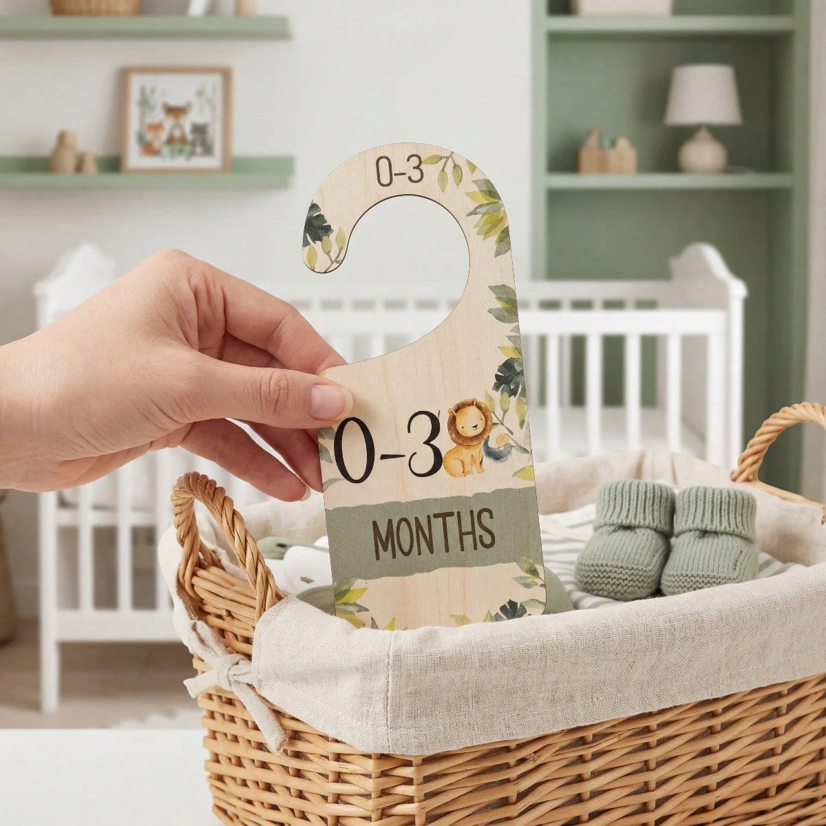 8pcs Baby Closet Dividers, Single-Sided Printed Animal Pattern Hanging Wooden Baby Wardrobe Storage Rack, Suitable For Newborns To 24 Months, Thick Baby Clothes Organizer, Newborn Gift