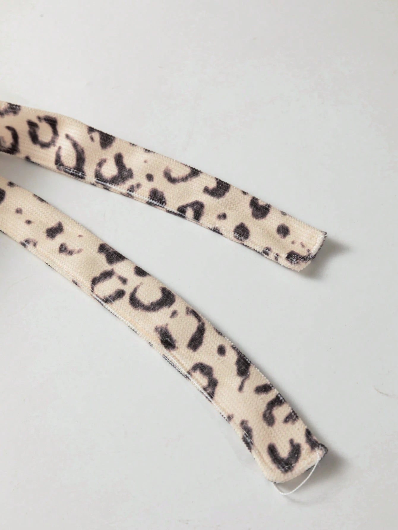 Acelitt Summer Fashion Apricot Leopard Print Tie-Up Design Sleeveless Round Neck Tank Top Vacation Casual