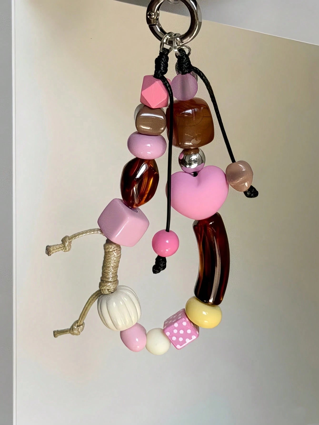 Acrylic Beaded Phone Charm Lanyard, Oval Alien Design Phone Strap, Retro Korean Fashion Phone Pendant, Key Chain, Bag Charm, Earphone Decor, Gift For Mother, Family, Friends, Birthday, Holiday