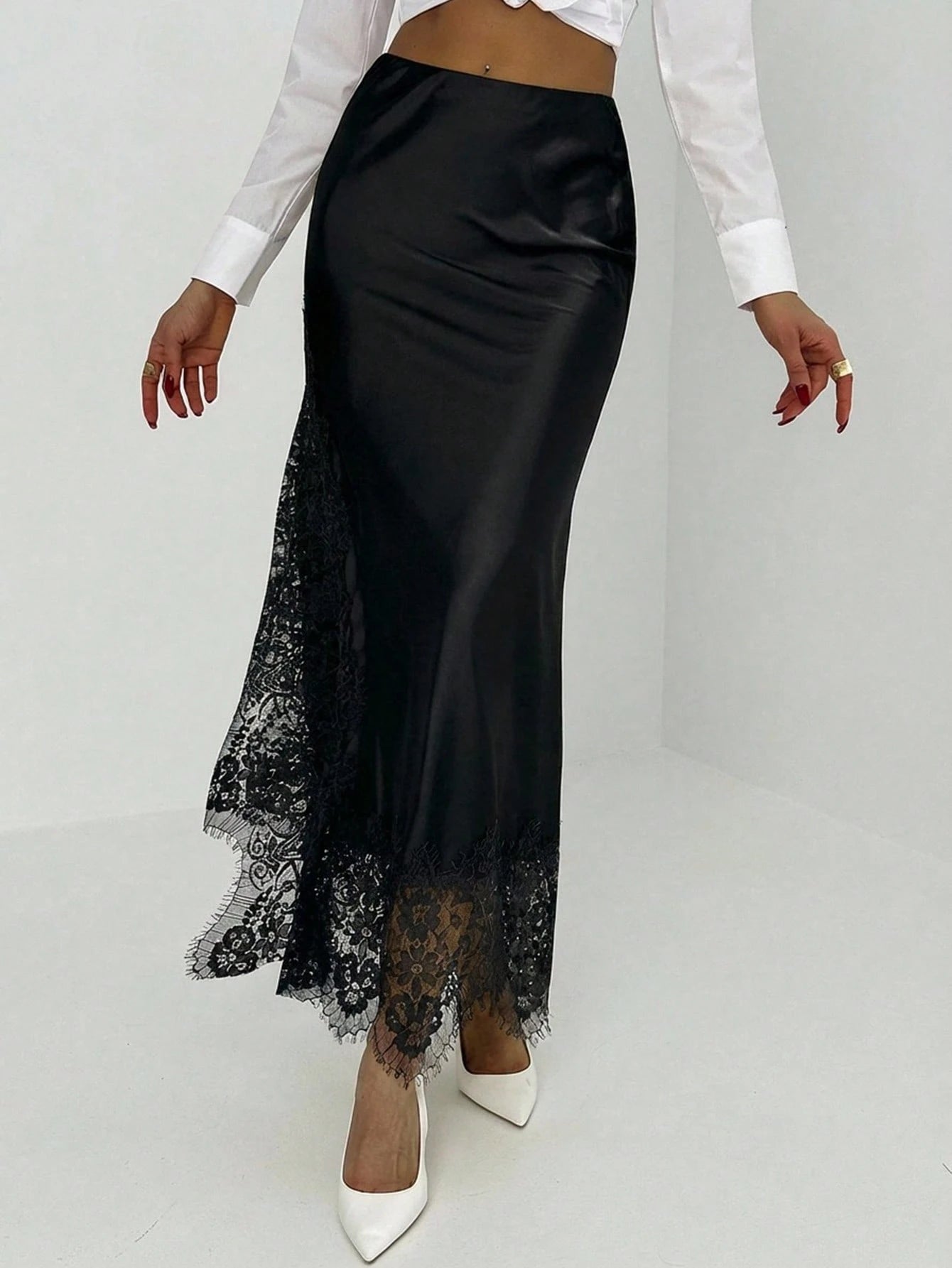 Aloruh Women's Elegant Black Lace Patchwork Skirt