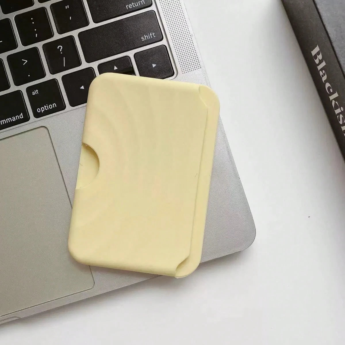 Apple Silicone Wave Card Holder Magnetic Magsafe Card Slot Solid Color Liquid Silicone Back Sticker Shockproof Card Holder