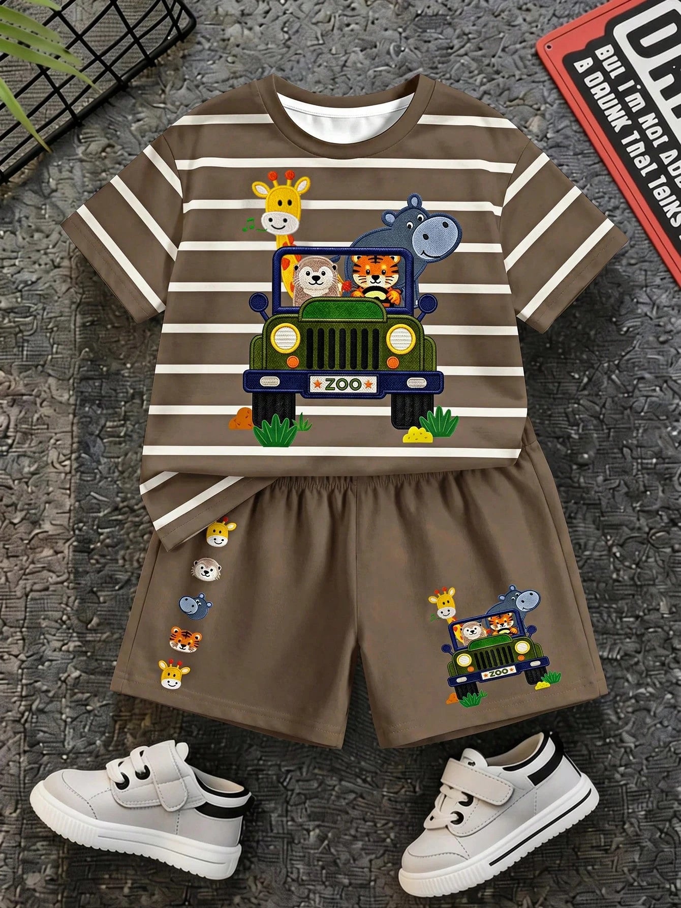 Baby Boy Casual Minimalist T-Shirt Set With Cartoon Pattern, Suitable For Summer,Fall Clothes