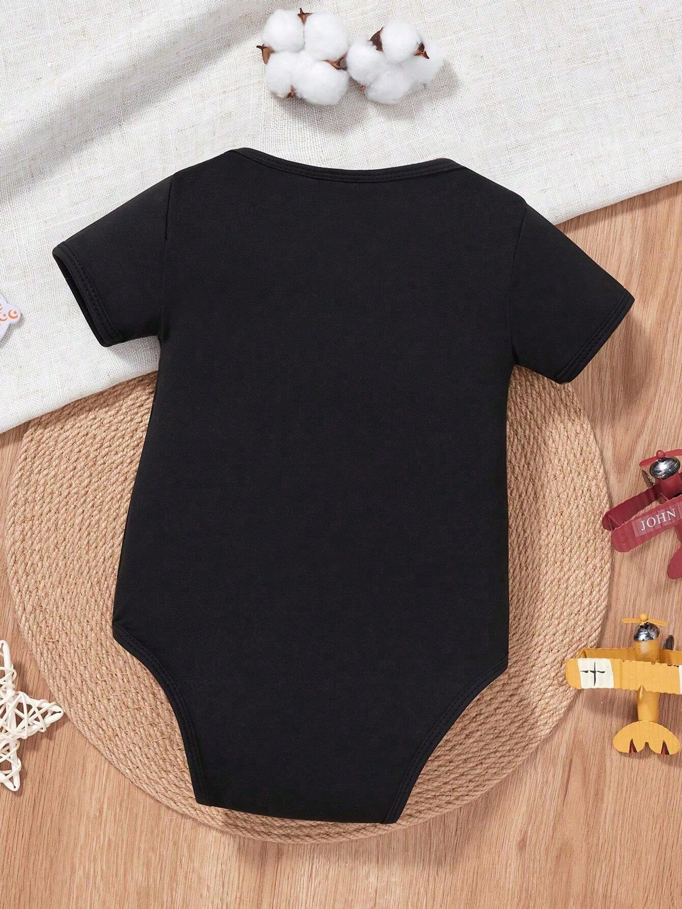 Baby Boy Casual Triangle Bodysuit With Colorful Slogan & Letter Print, Short Sleeve